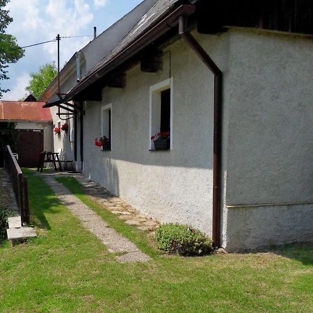 Holiday Home Újezd Svatého Kříže Bela nad Radbuzou Esterno foto